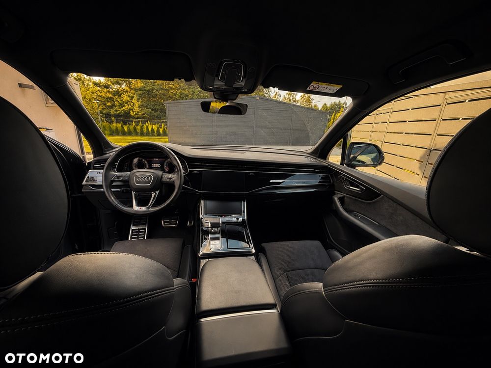 Audi SQ7 - 10