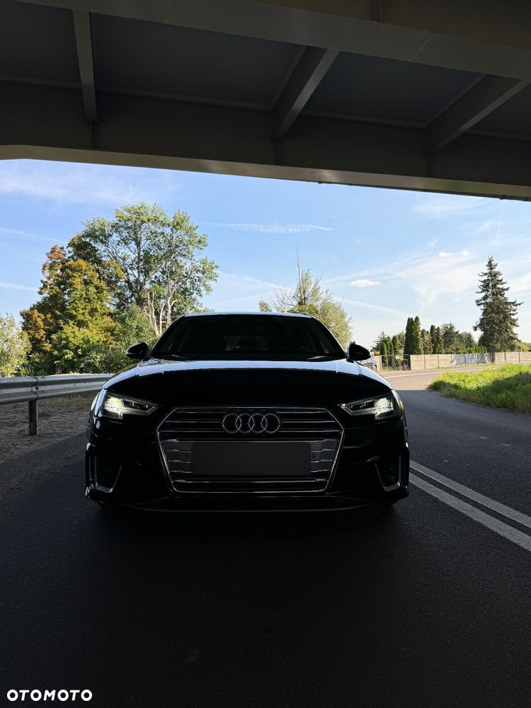 Audi A4 Avant 35 TDI S tronic - 40