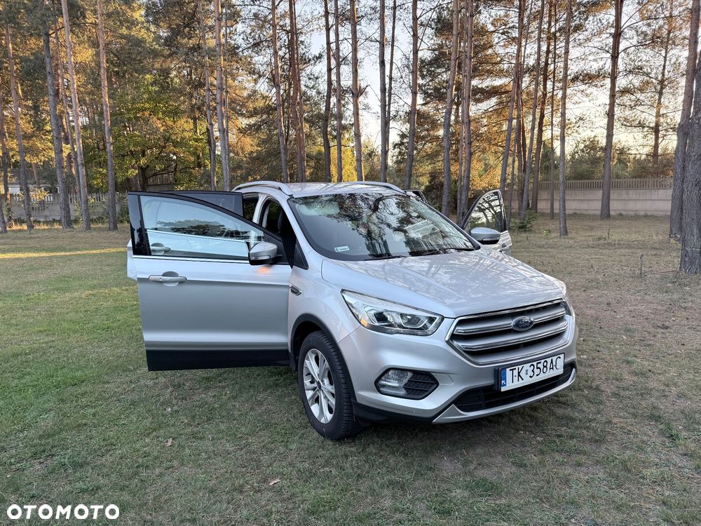 Ford Kuga - 2