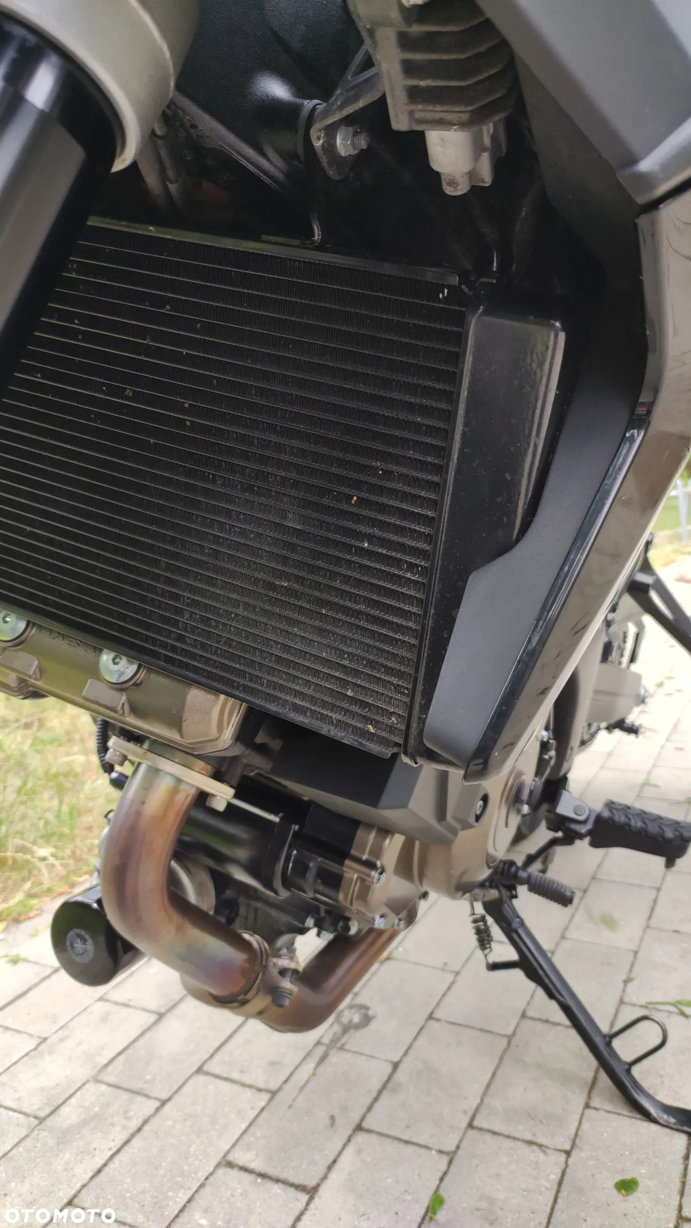 Suzuki V-STROM - 18