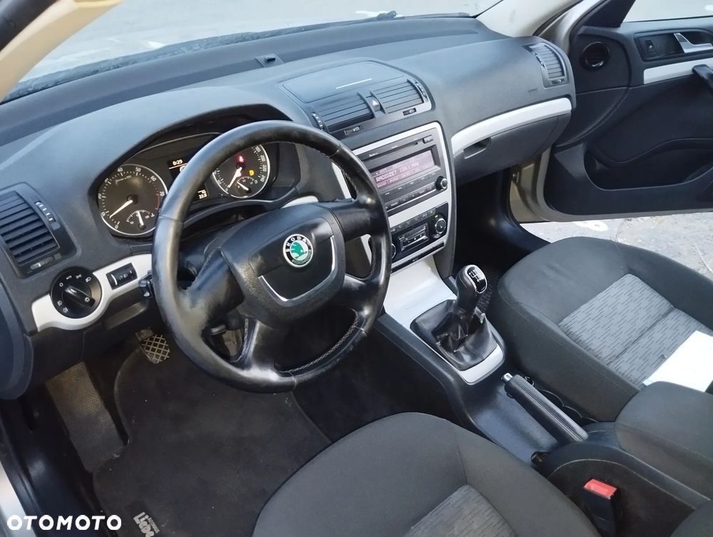 Skoda Octavia - 12