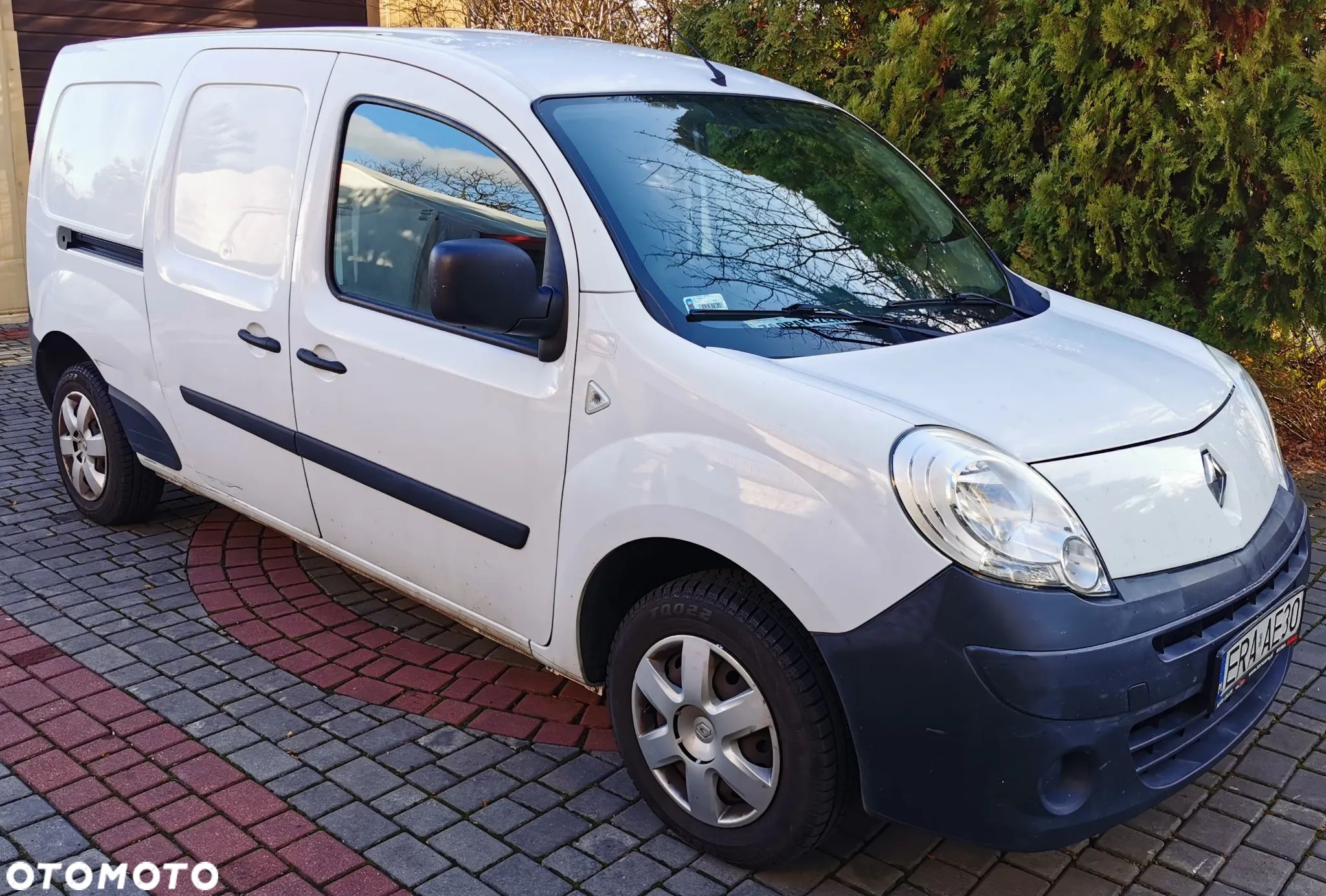 Renault KANGOO EXPRESS 1,5 DCI MAXI - 1