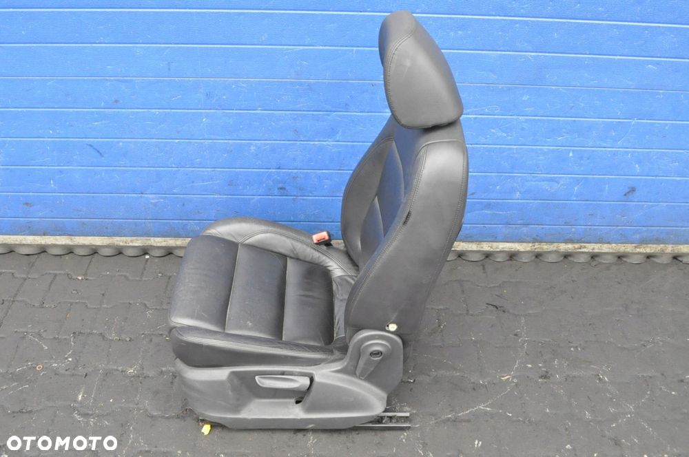 VOLKSWAGEN TIGUAN I FOTEL KIEROWCY SKÓRA - 5