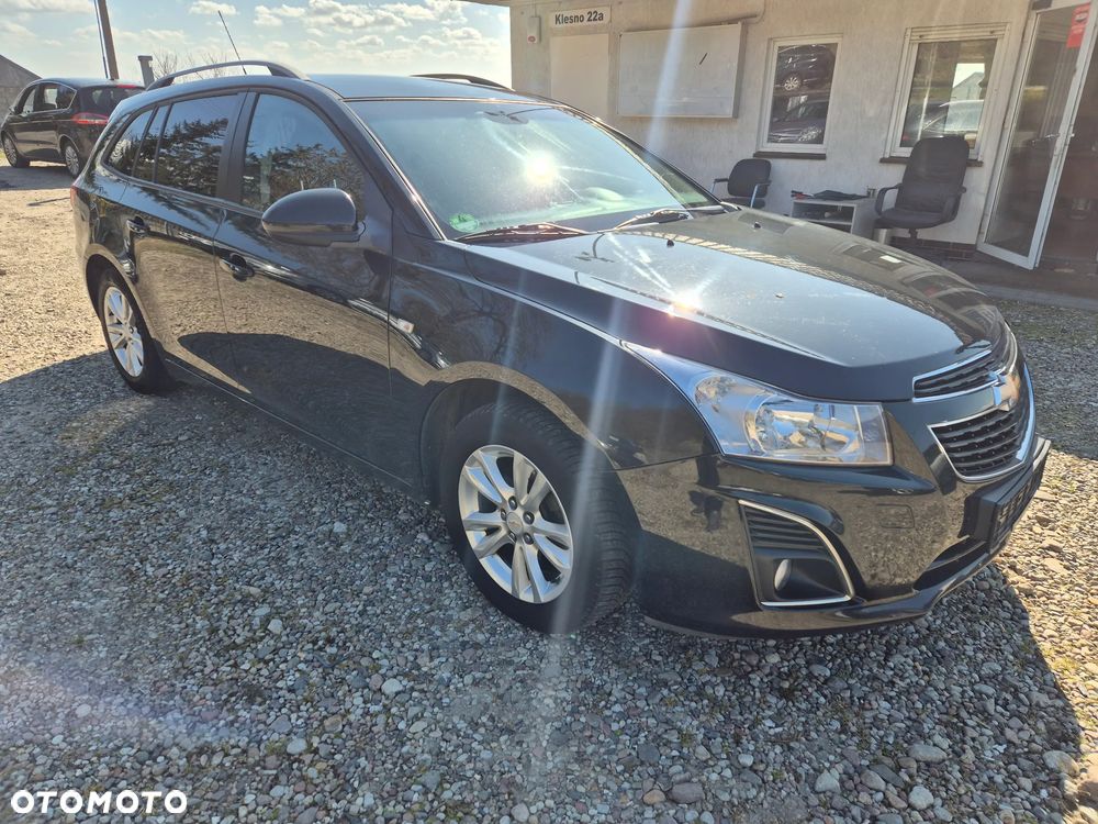 Chevrolet Cruze 1.6 - 3