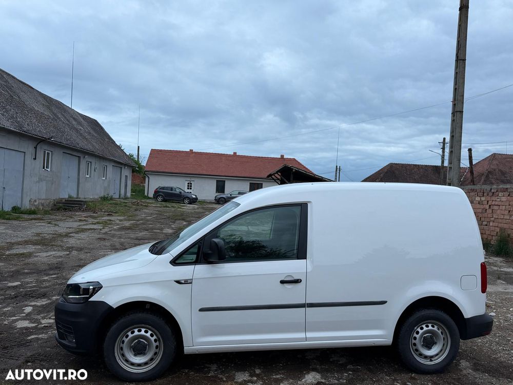 Volkswagen Caddy - 11