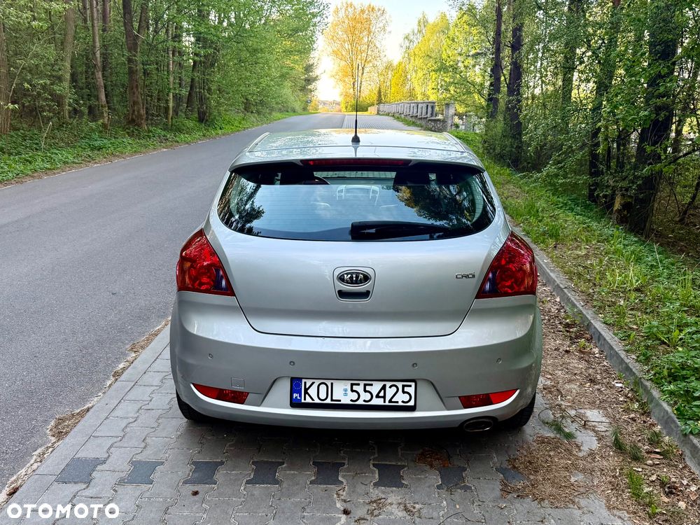 Kia ProCeed 1.6 Crdi Comfort + - 2
