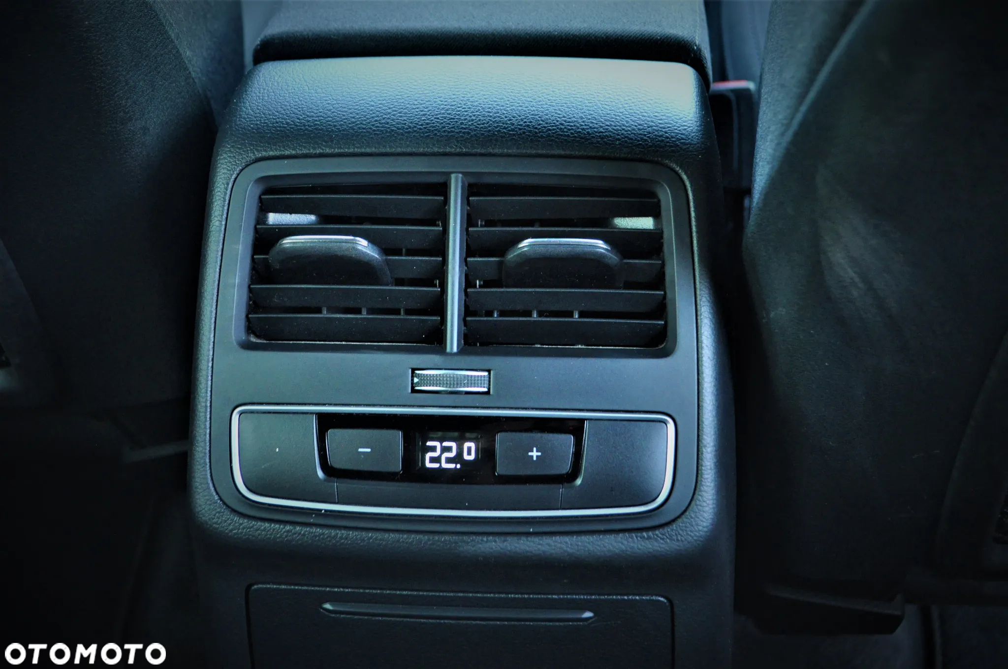 Audi A4 - 24