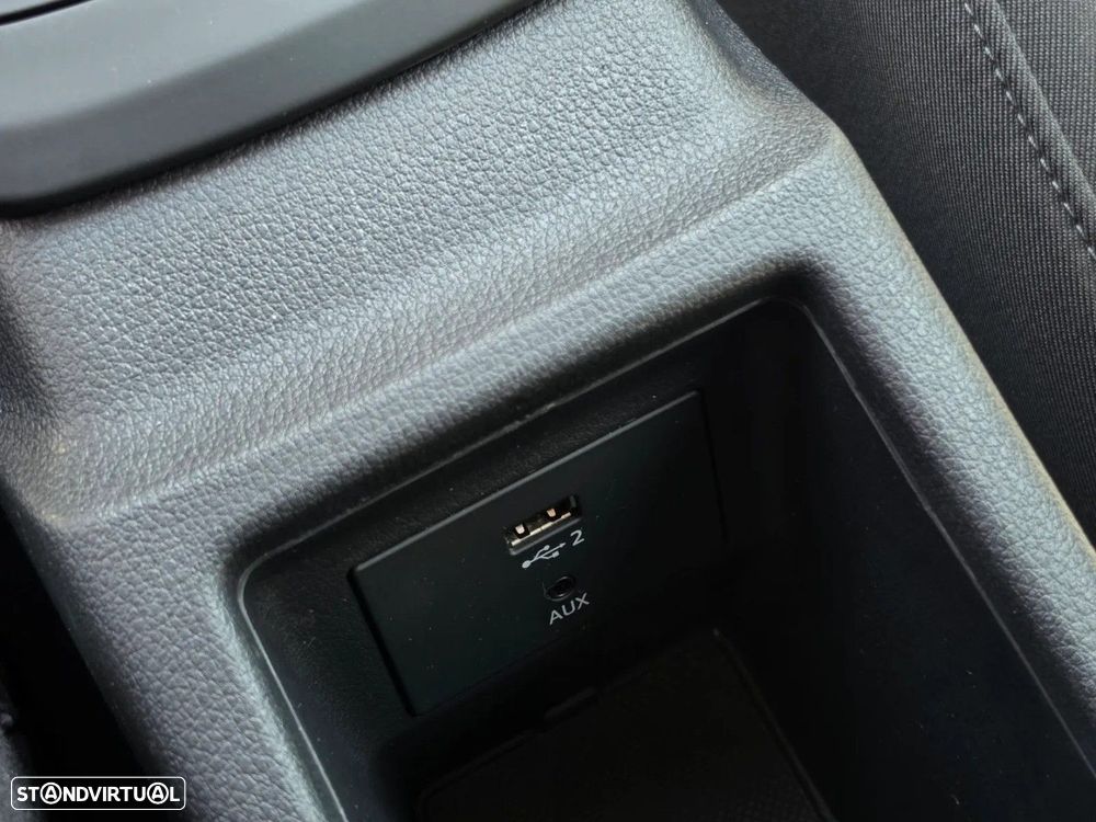 Audi Q2 1.6 TDI Design - 19