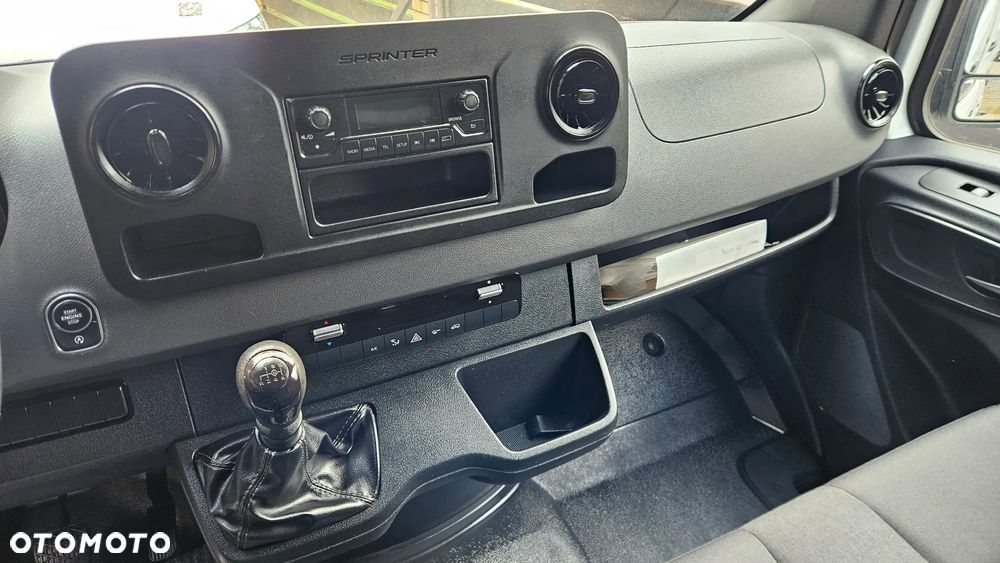 Mercedes-Benz SPRINTER 311CDI 37 - 11