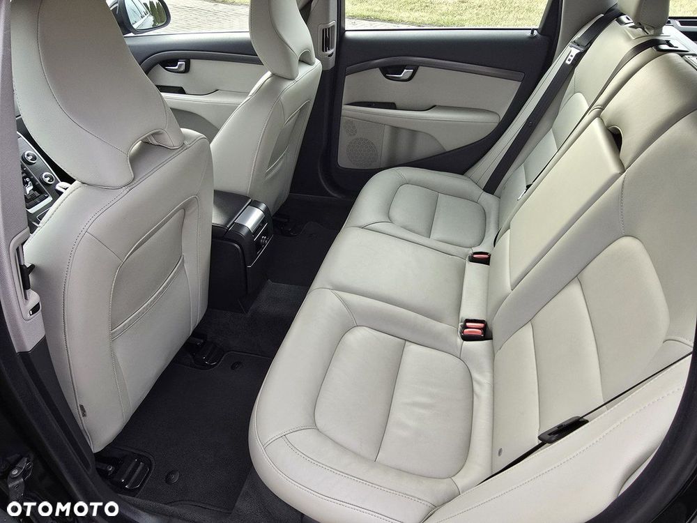 Volvo V70 - 17