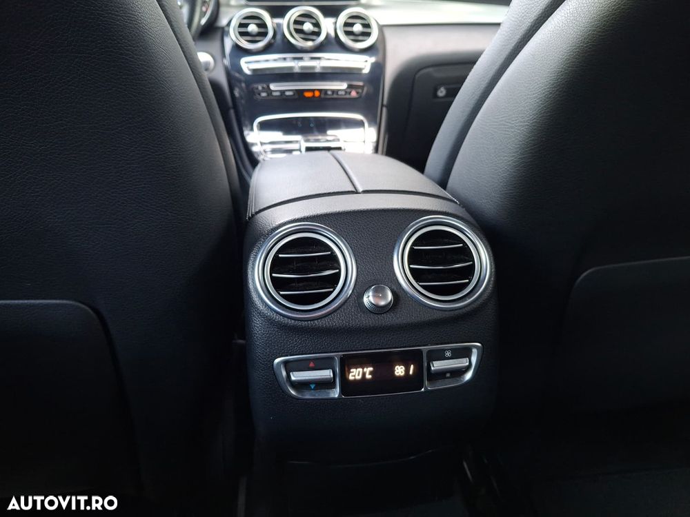 Mercedes-Benz GLC Coupe 220 d 4Matic 9G-TRONIC - 40