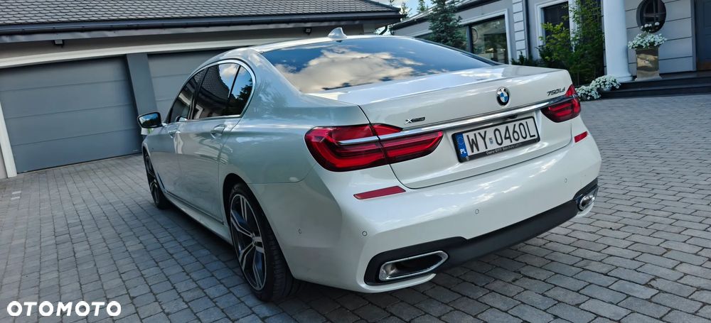 BMW Seria 7 750Ld xDrive - 9