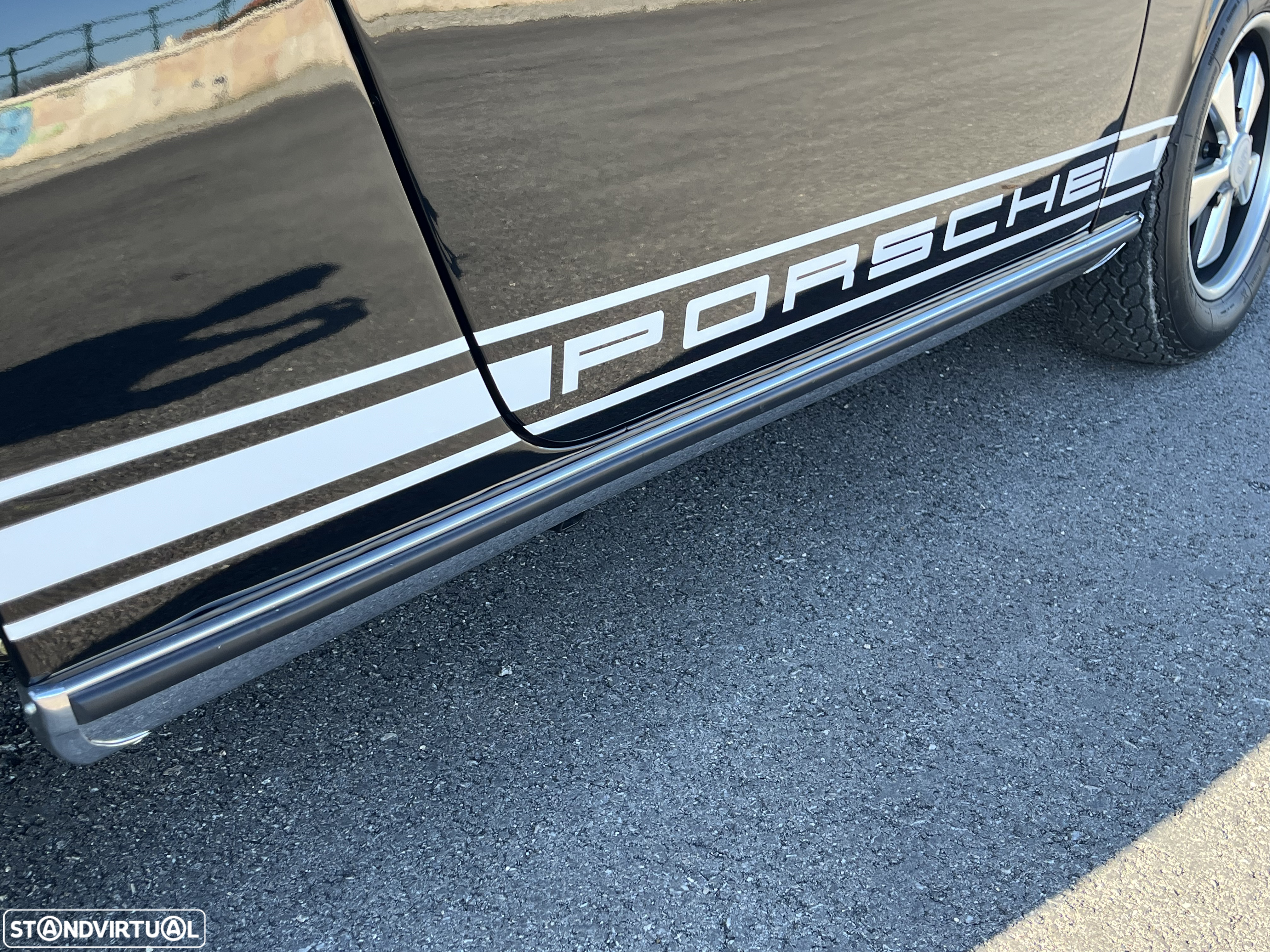Porsche 911 Série F - 18