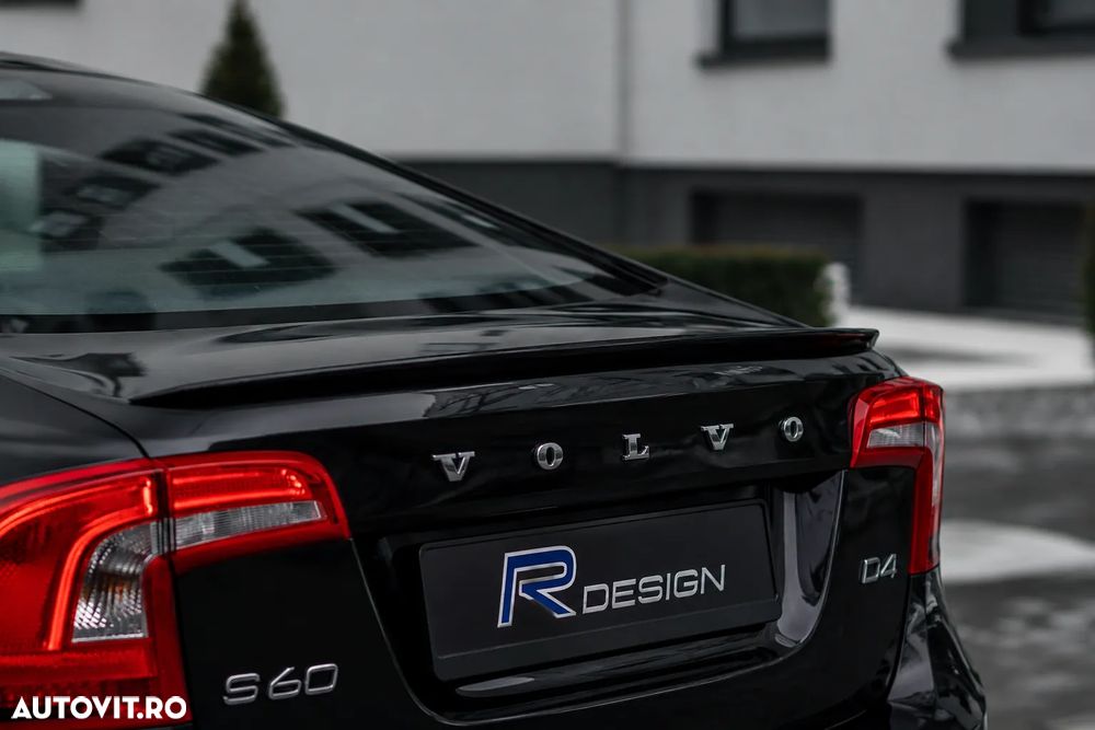 Volvo S60 D4 VEA Start-Stop R-Design - 2