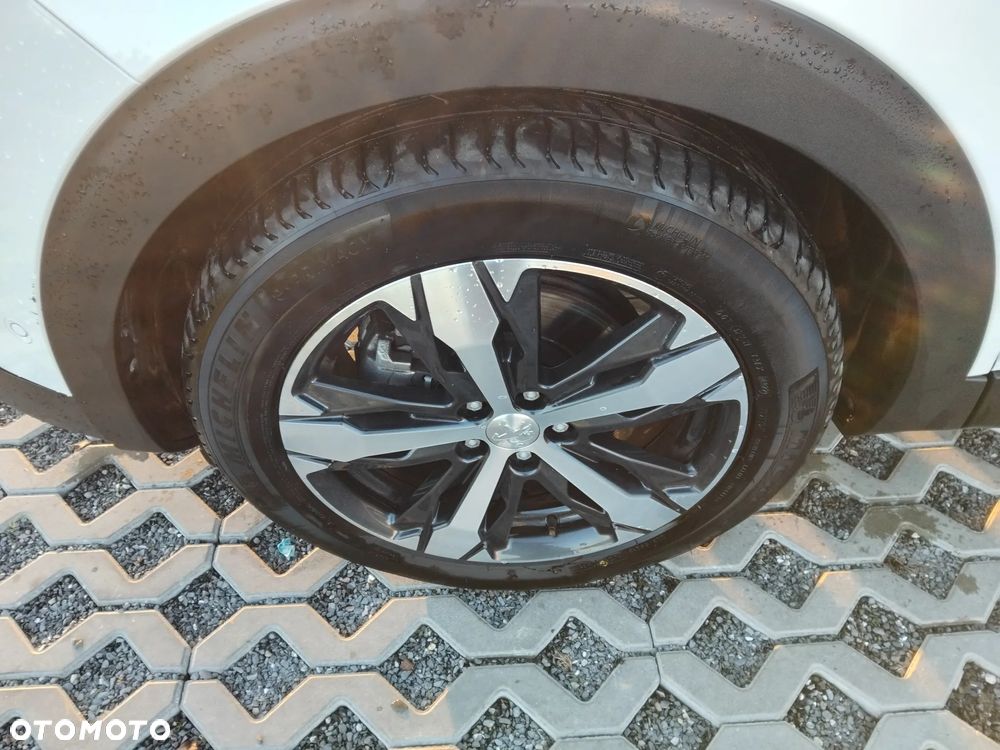 Peugeot 3008 THP 165 EAT6 Stop & Start Allure - 40