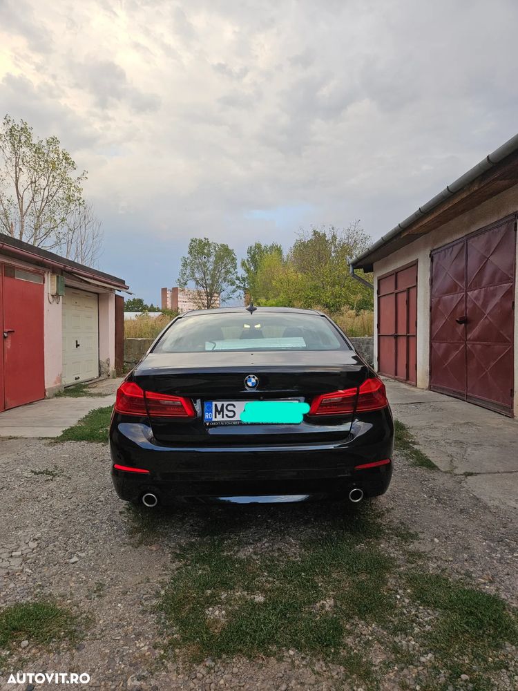 BMW Seria 5 520d xDrive AT - 8