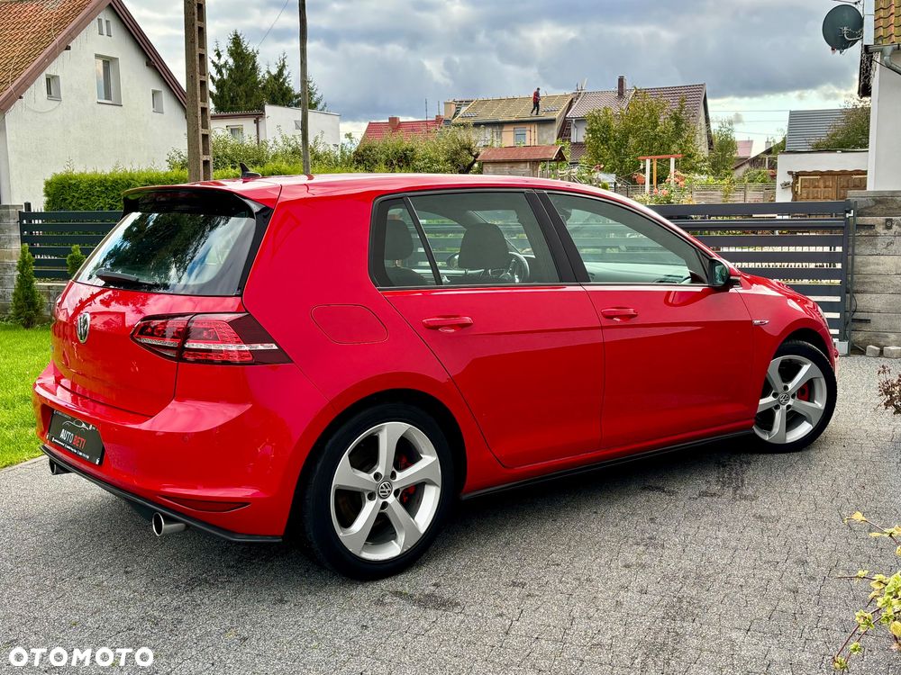 Volkswagen Golf VII 2.0 TSI BMT GTI - 24