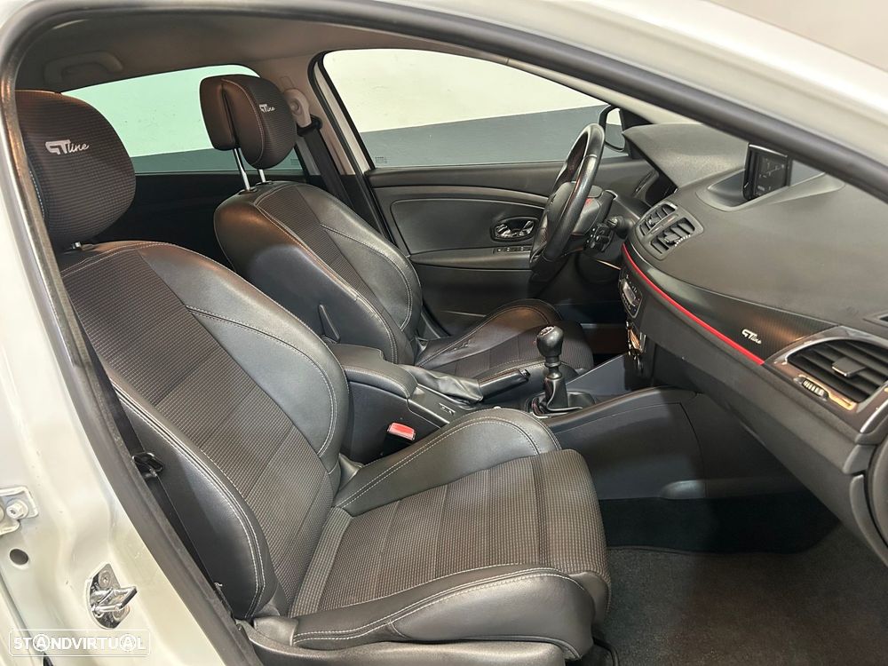 Renault Mégane Sport Tourer 1.5 dCi GT Line SS - 19