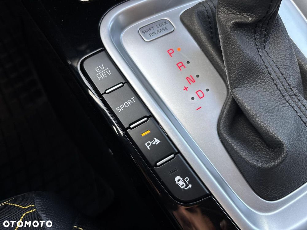 Kia XCeed 1.6 GDI PHEV L Business Line DCT - 26