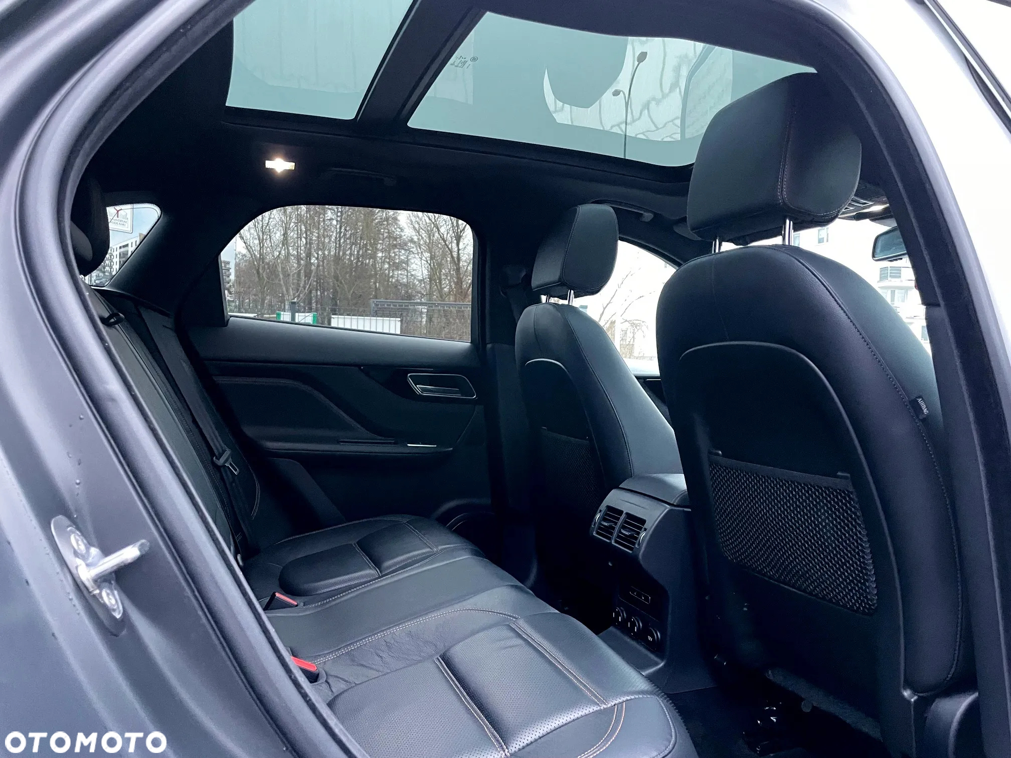 Jaguar F-Pace 35t AWD Prestige - 14