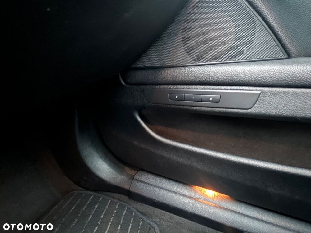BMW Seria 5 - 18