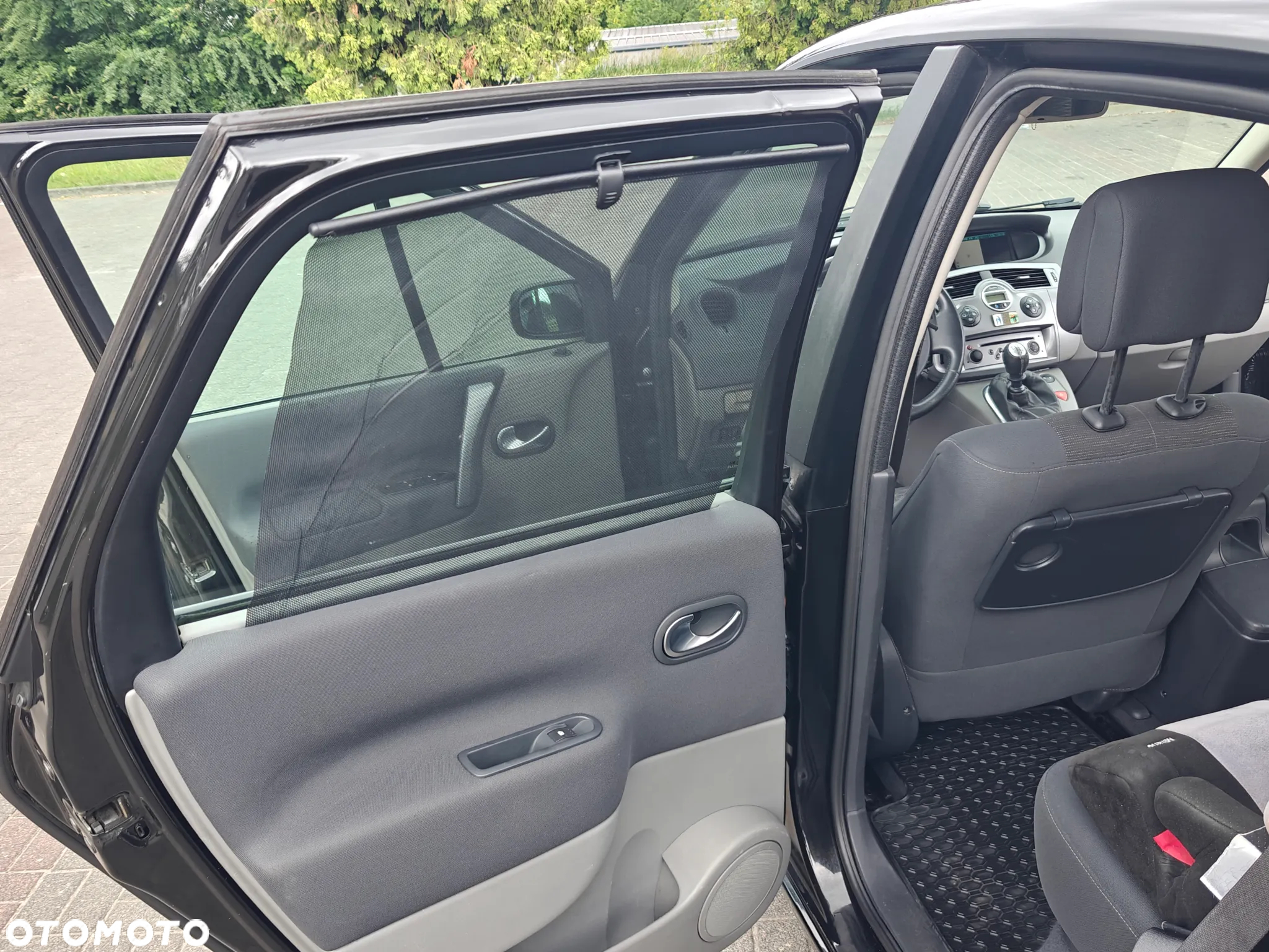 Renault Scenic 1.6 16V Confort Expression - 13