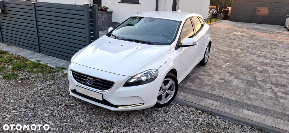 Volvo V40 D4 Kinetic - 2