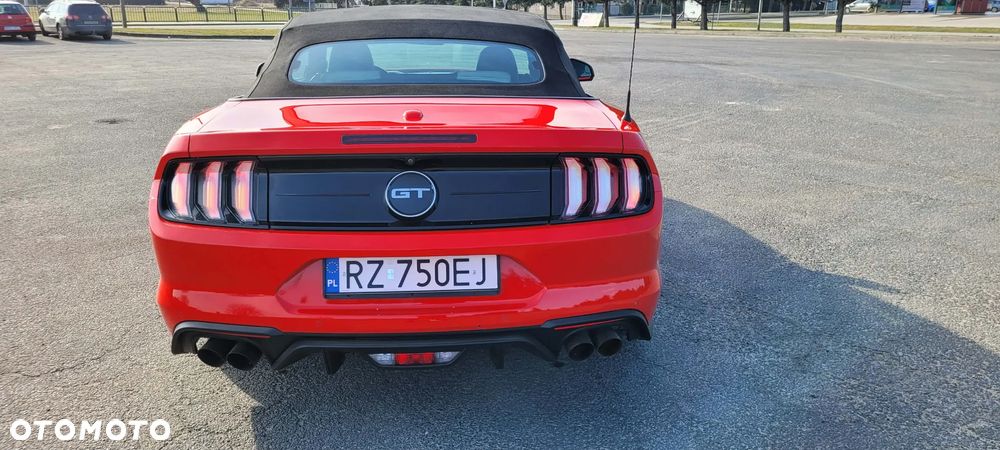 Ford Mustang - 11