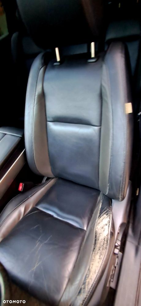 Mazda CX-9 3.7 V6 - 12
