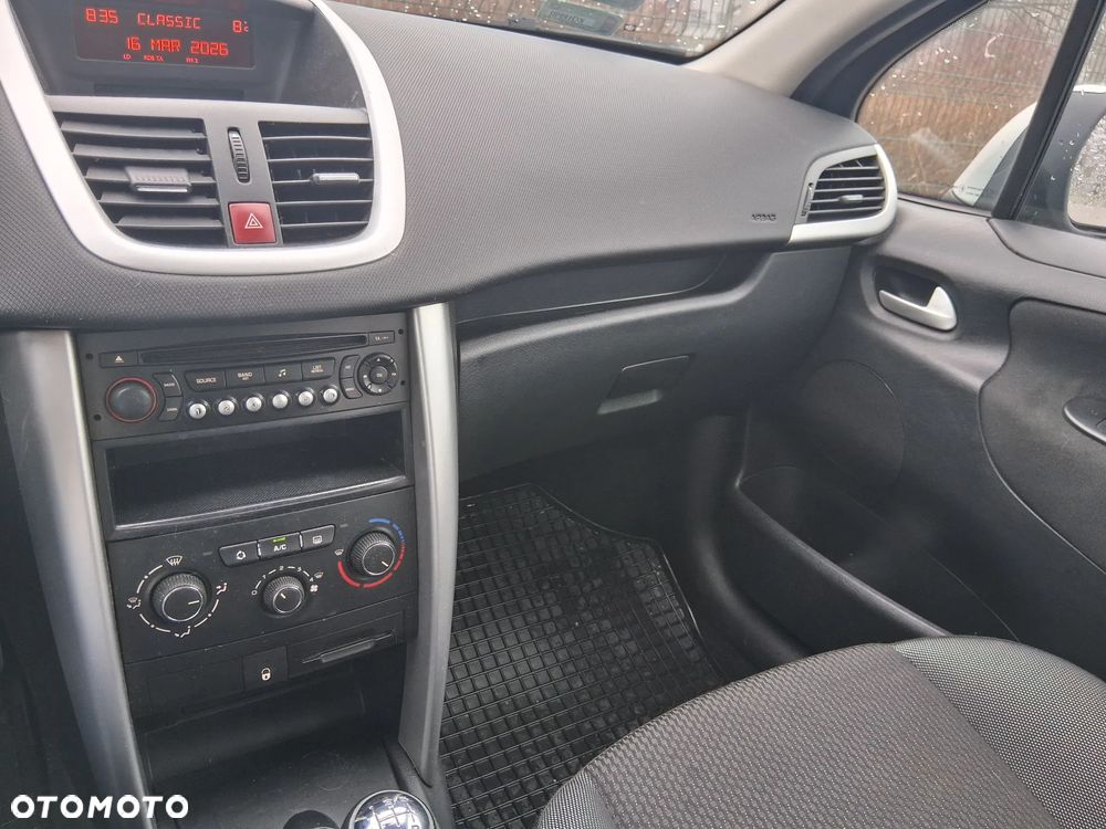 Peugeot 207 1.4 HDi Active - 8