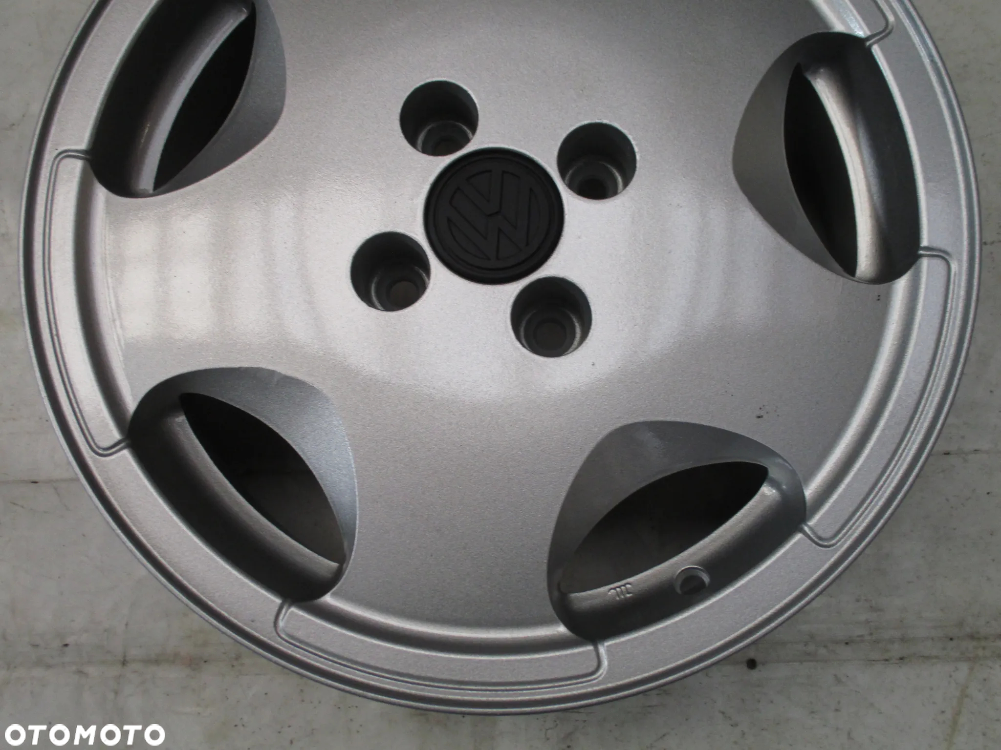 FELGI ALUMINIOWE 15 KLASYK VW GOLF I GOLF II JETTA PASSAT ET35 - 3