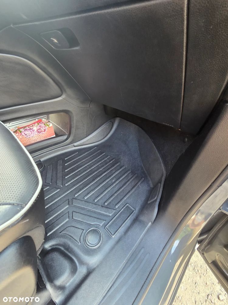 Chrysler Pacifica - 14