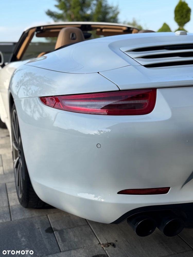 Porsche 911 Carrera S - 32