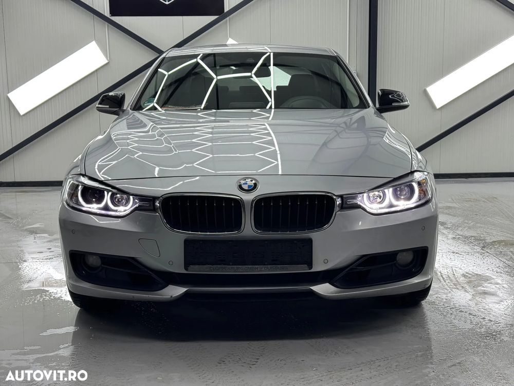 BMW Seria 3 320d Aut. Sport Line - 2