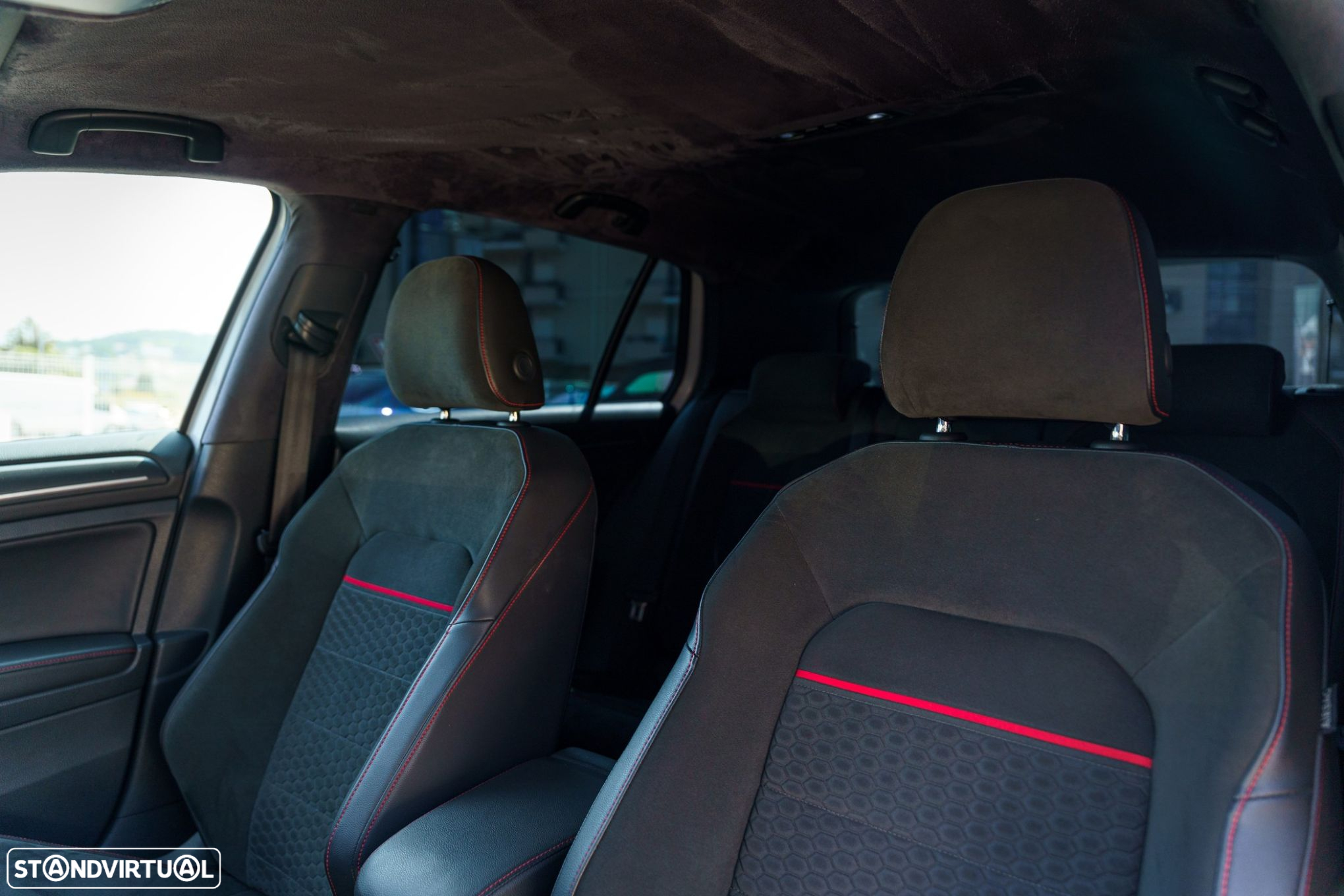 VW Golf 2.0 TSI GTI DSG Performance - 25