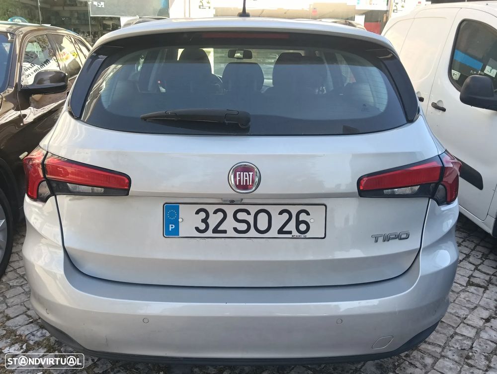 Fiat Tipo Station Wagon 1.3 M-Jet Lounge Tech J17 - 5
