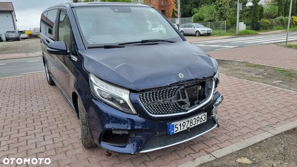 Mercedes-Benz Klasa V 300 d Extralang 9G-TRONIC Avantgarde Edition - 21