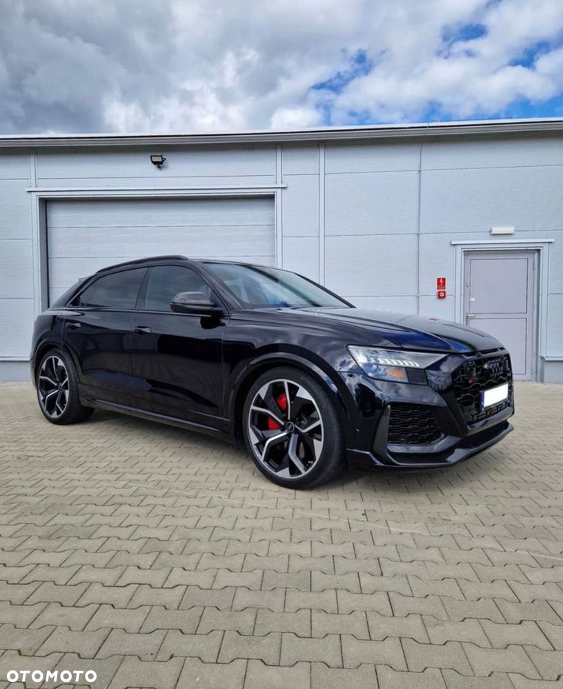 Audi RS Q8 - 5