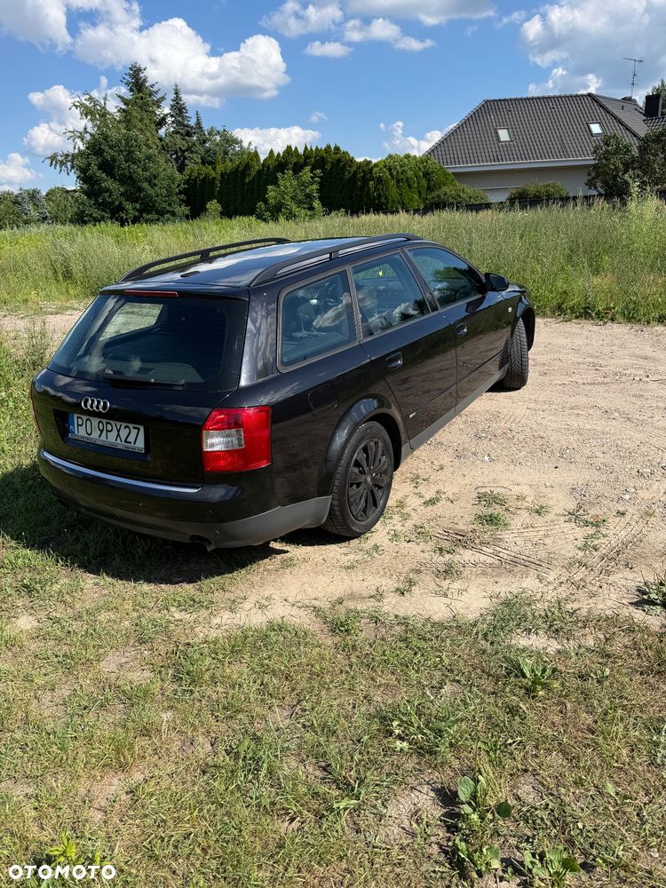 Audi A4 Avant - 4