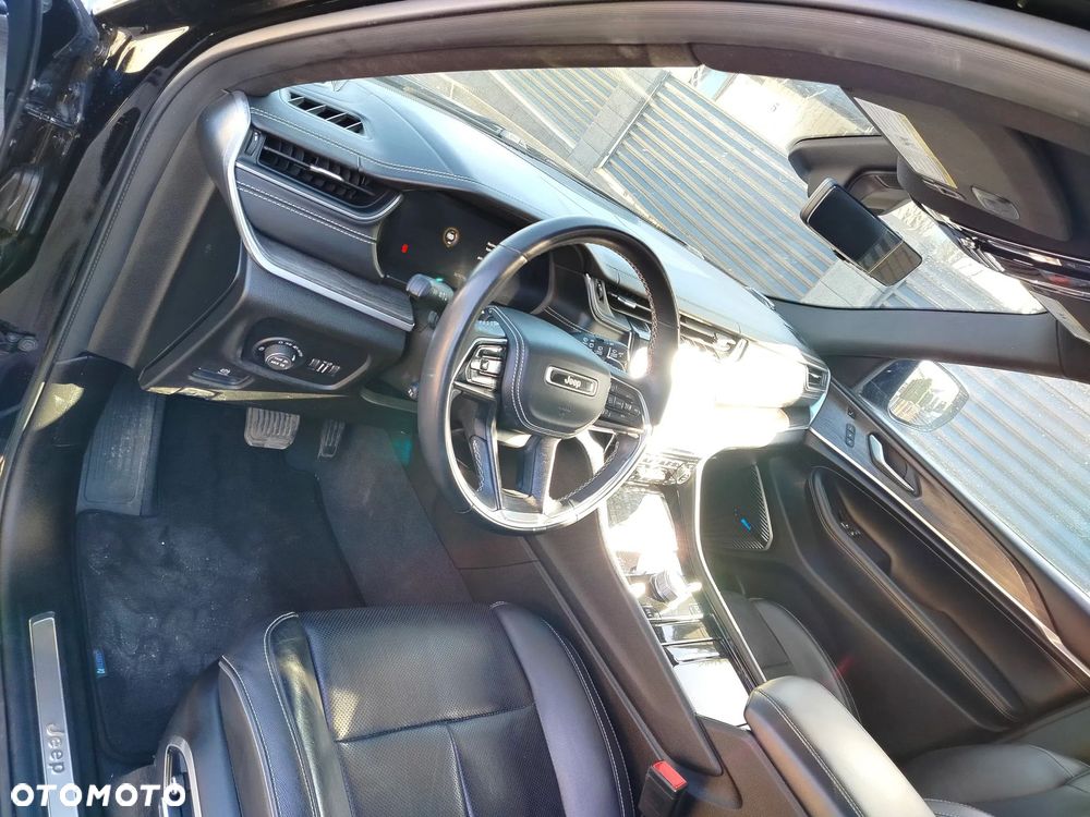Jeep Grand Cherokee 5.7 V8 Overland - 9
