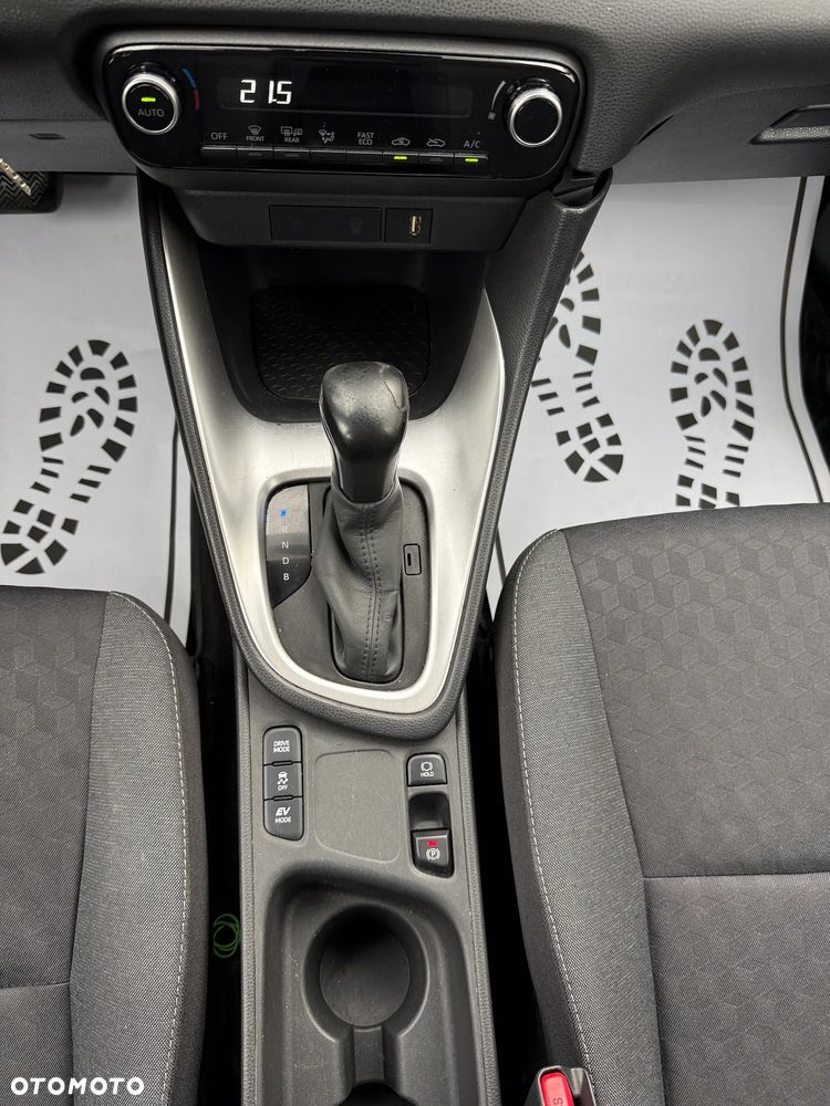 Toyota Yaris Hybrid 1.5 Comfort - 12