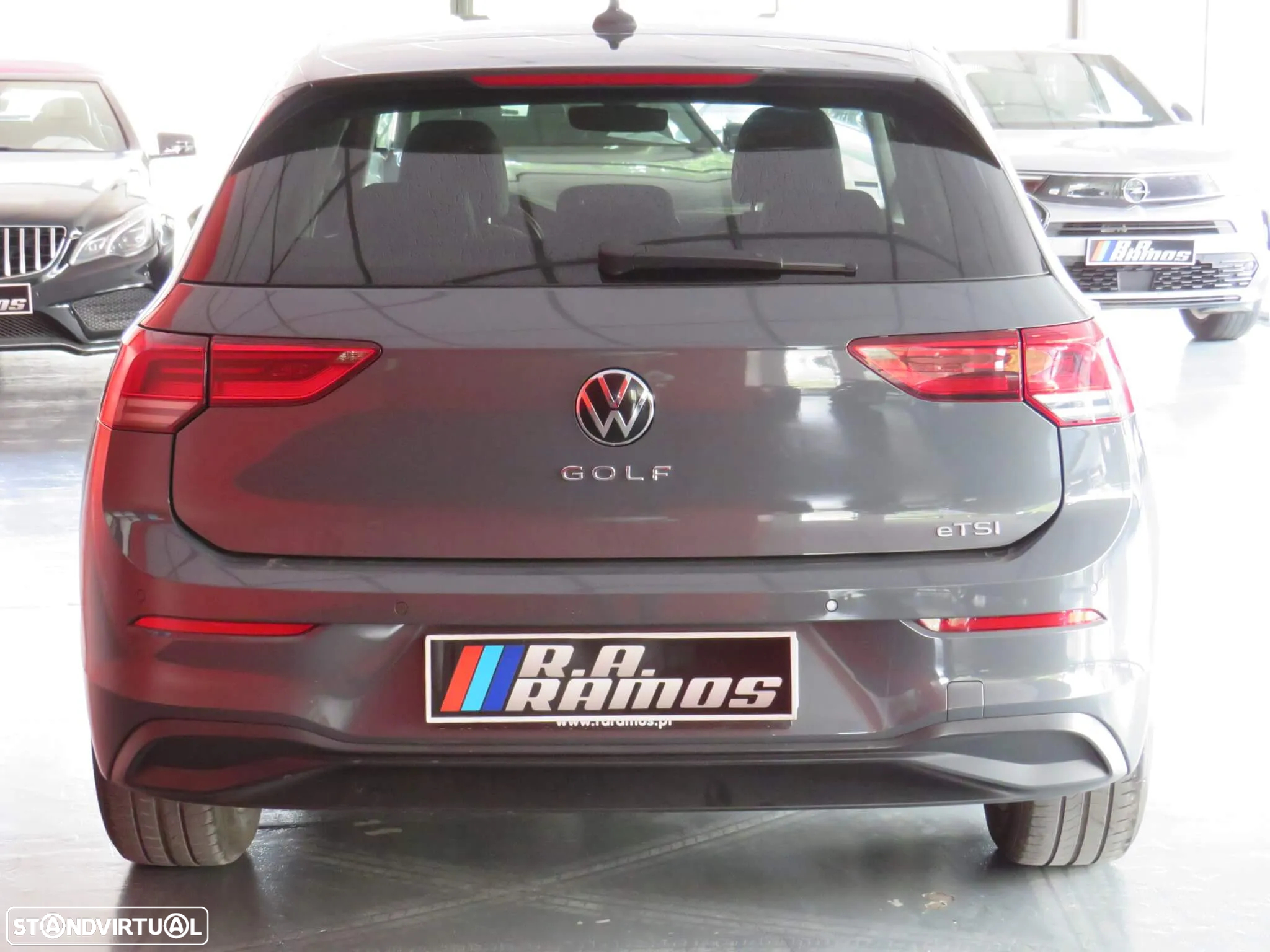 VW Golf 1.0 eTSI Life DSG - 7