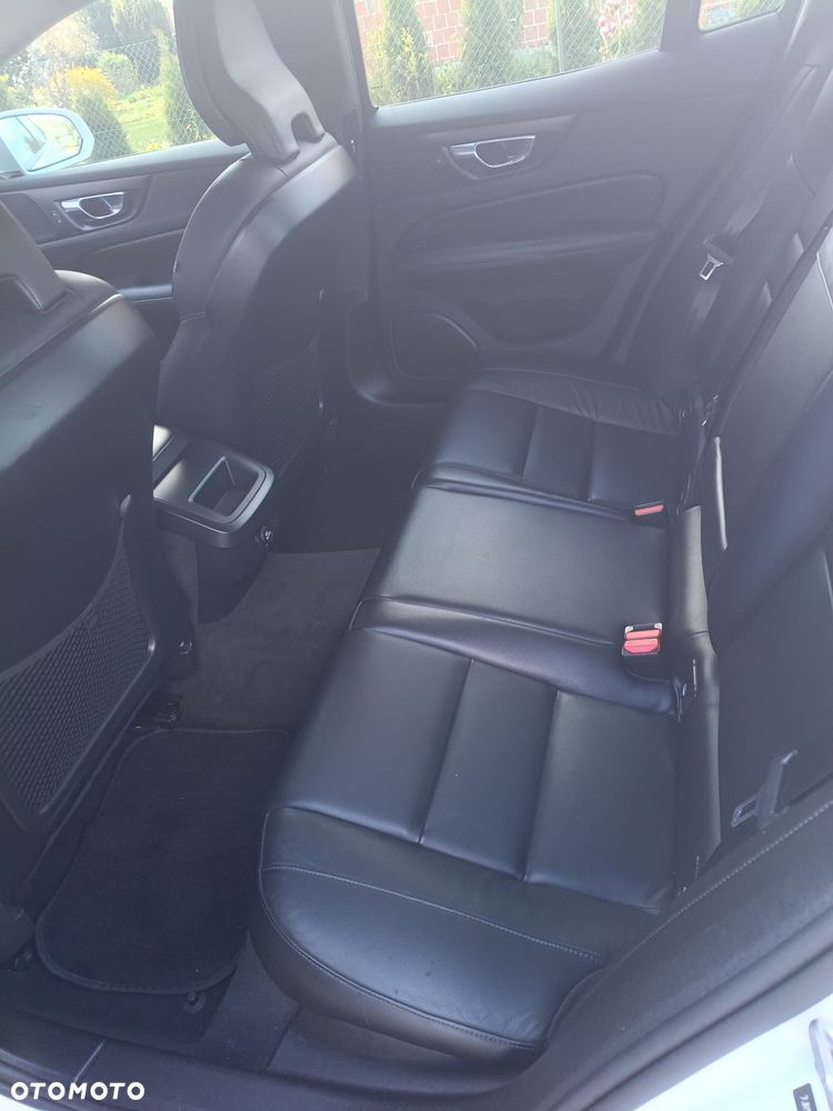 Volvo S60 T5 Momentum Pro - 15