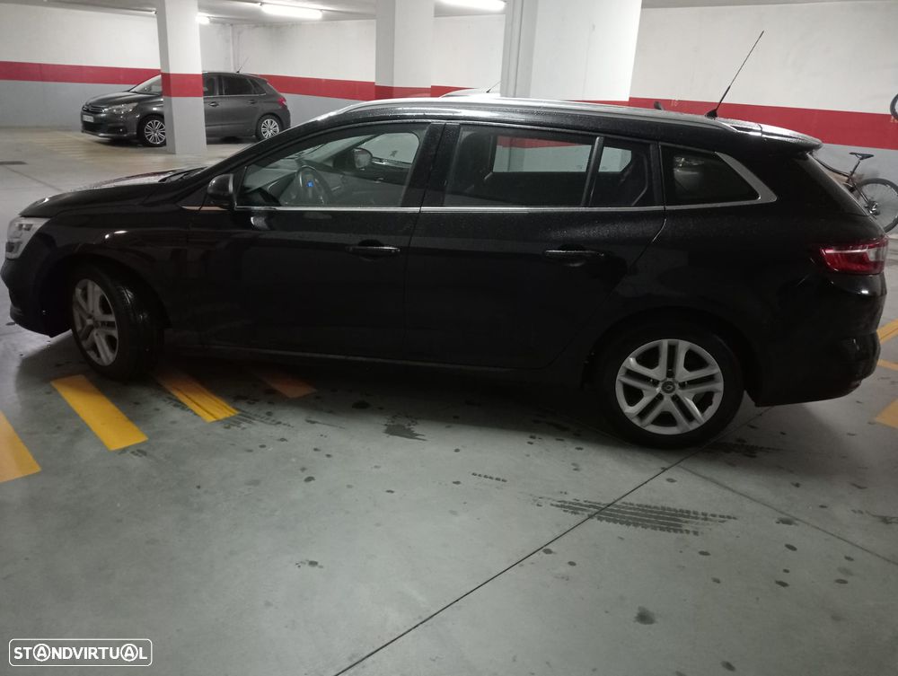 Renault Mégane Sport Tourer 1.5 dCi Zen - 1