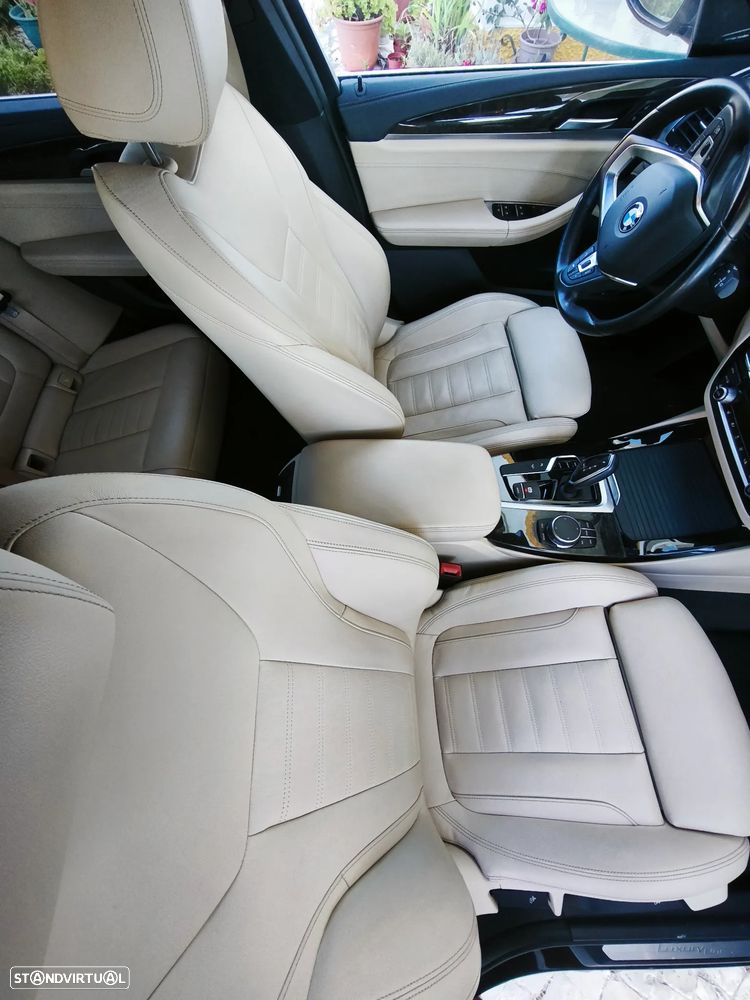 BMW X3 20 d xDrive Line Luxury - 15