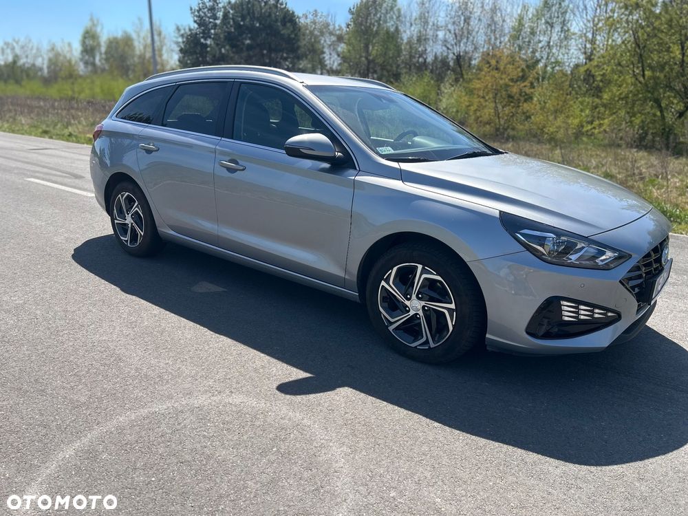 Hyundai i30 1.6 D Comfort DCT - 6