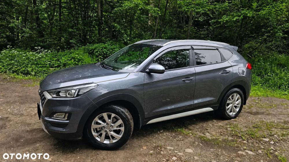 Hyundai Tucson - 2