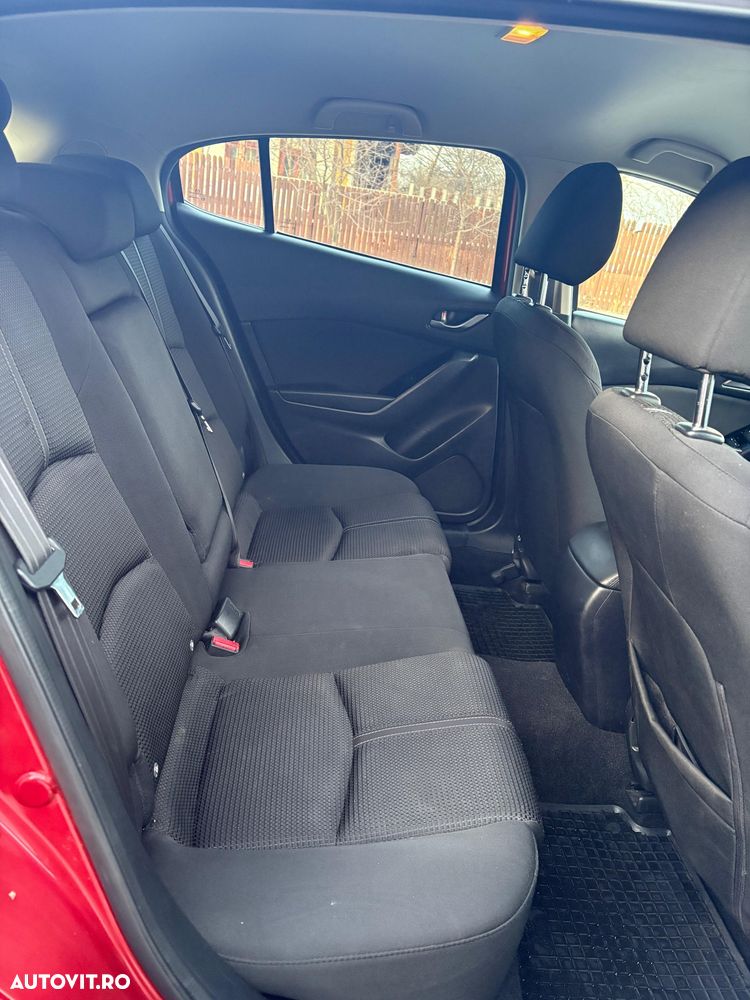 Mazda 3 G165 Revolution - 10