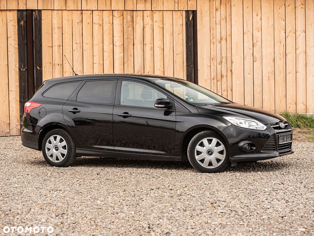 Ford Focus 1.0 EcoBoost Titanium ASS - 3