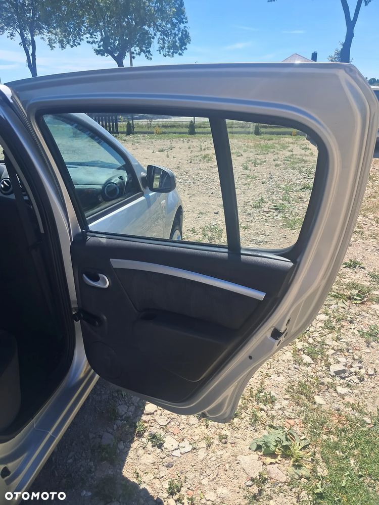 Dacia Sandero - 19